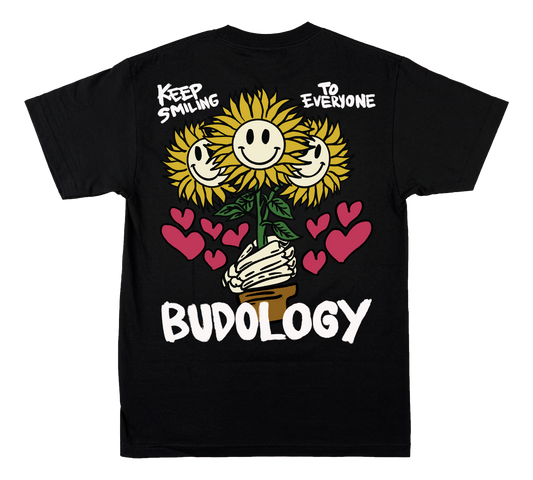 Keep Smiling To Everyone